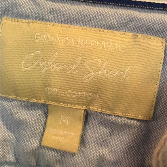 Banana Republic blue button down blouse - Picture 2 of 3